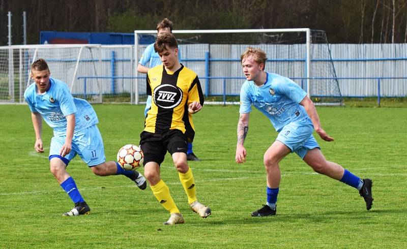 Fotbalisté ZVVZ Milevsko (na snímku z utkání v Protivíně) porazili v posledním kole KP béčko Táborska 1:0.