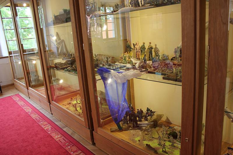 Výstava Malí vojáci velkých válek v Milevském muzeu.