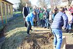 Albrechtice nad Vltavou navštívil velvyslanec Slovinské republiky Leon Marce. Při této pčíležitosti byla zasazená lípa slovinsko - českého přátelství a otevřená výstava Slovinsko, Evropa v malém.