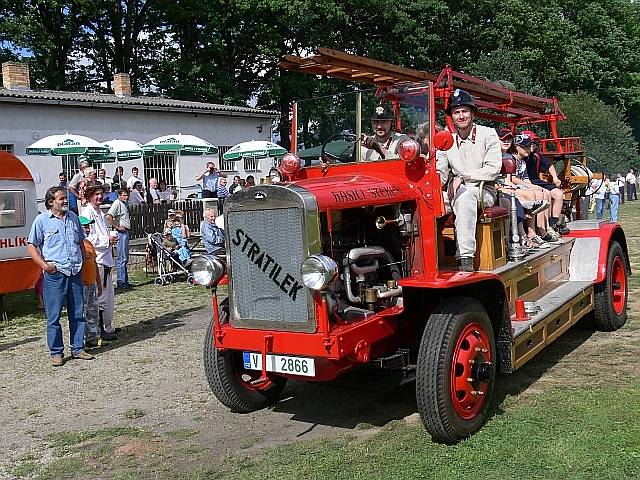 Z hasičských oslav v Putimi.Z hasičských oslav v Putimi.Z hasičských oslav v Putimi.