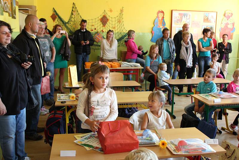 Zahájení školního roku v ZŠ Mikoláše Alše Mirotice.