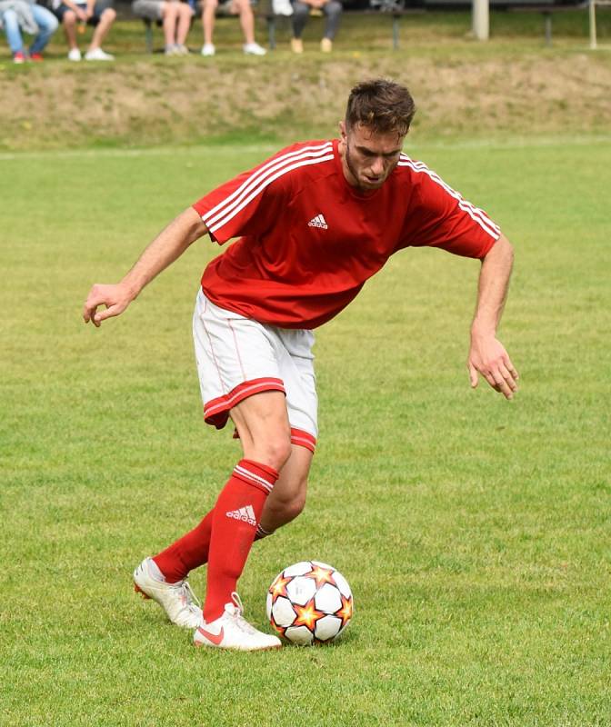 Fotbalová I.A třída: Mirovice - Strunkovice 1:0.