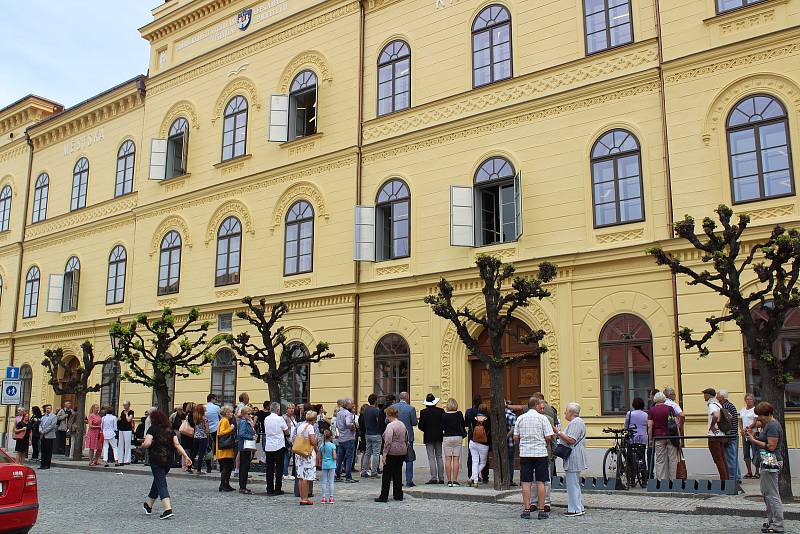 Otevření nové knihovny v Písku se uskutečnilo v dubnu roku 2019.