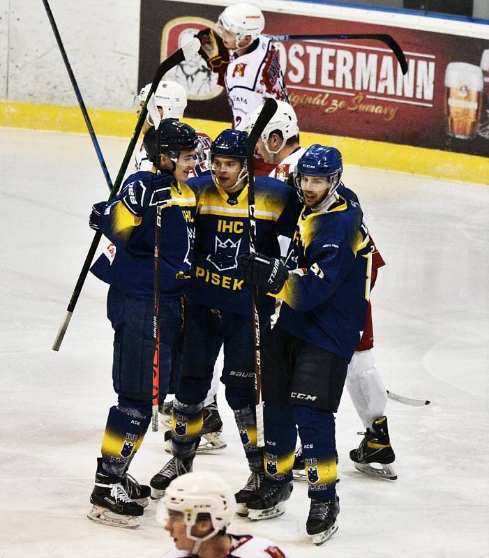 Hokejová II. liga: IHC Králové Písek - Havlíčkův Brod 6:0.