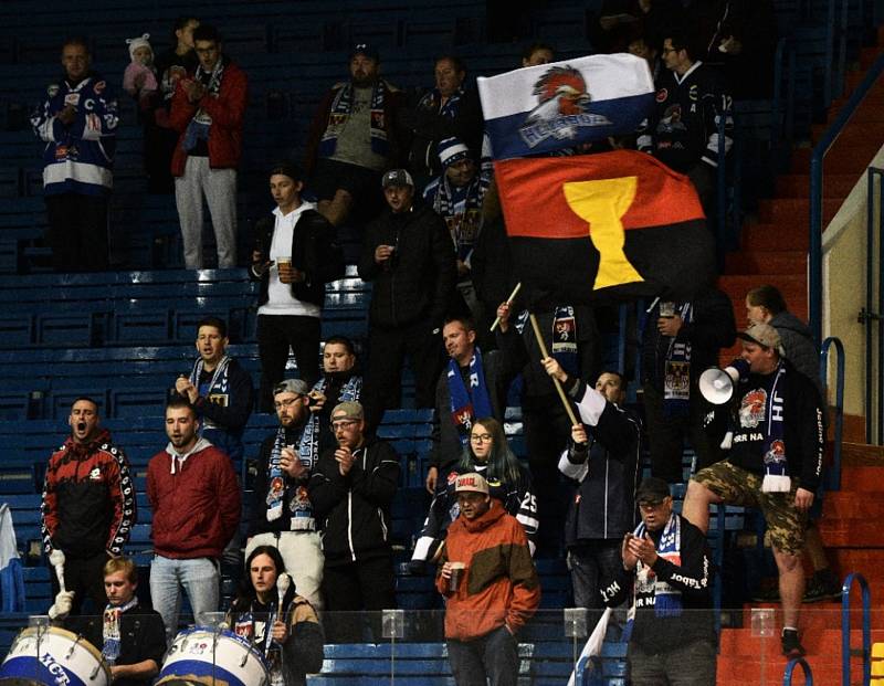 II. liga ledního hokeje: IHC Písek - HC Tábor 2:8.