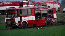 V roce 2018 vyrazili hasiči k ohlášenému požáru v Letech na Písecku. Cisterna dobrovolné jednotky z Mirovic se srazila s dodávkou.