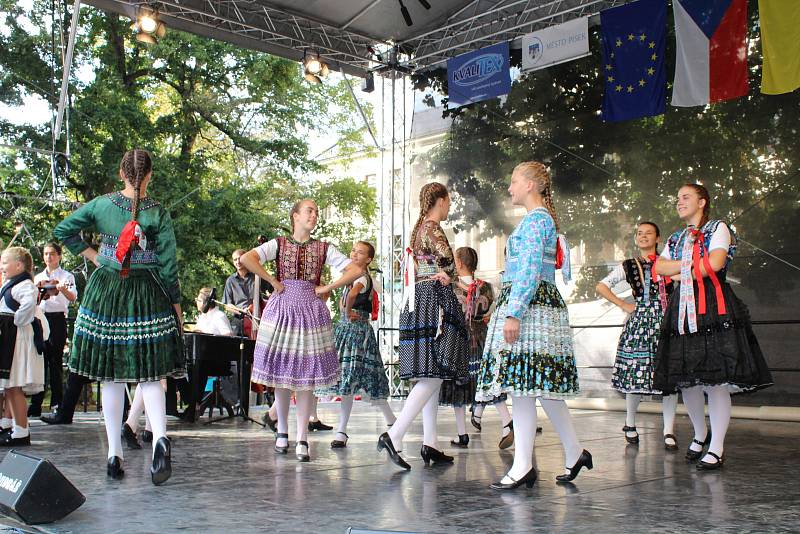 Mezinárodní folklorní festival v Písku.