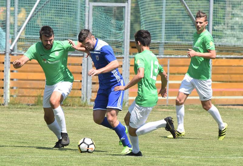 Sokol Čížová - Spartak Soběslav 2:1 (1:0).