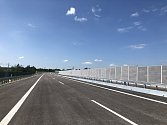 Vedení Velkých Pavlovic chce u města vybudování nového nájezdu na dálnici D2. Snímek je ilustrační.