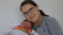 Adéla Kosíková z Chyšek. Prvorozená dcera Lenky Žákové a Michala Kosíka se narodila 17. 6. 2019 ve 22.44 hodin. Při narození vážila 3540 g a měřila 50 cm.