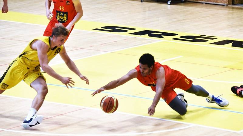 Basketbalová 1. liga: Sršni Photomate Písek – GBA Lions Jindřichův Hradec 81:84 (22:19, 48:31, 61:63).