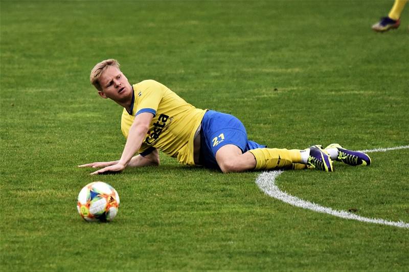 ČFL: FC Písek - Králův Dvůr 2:1 (1:1).