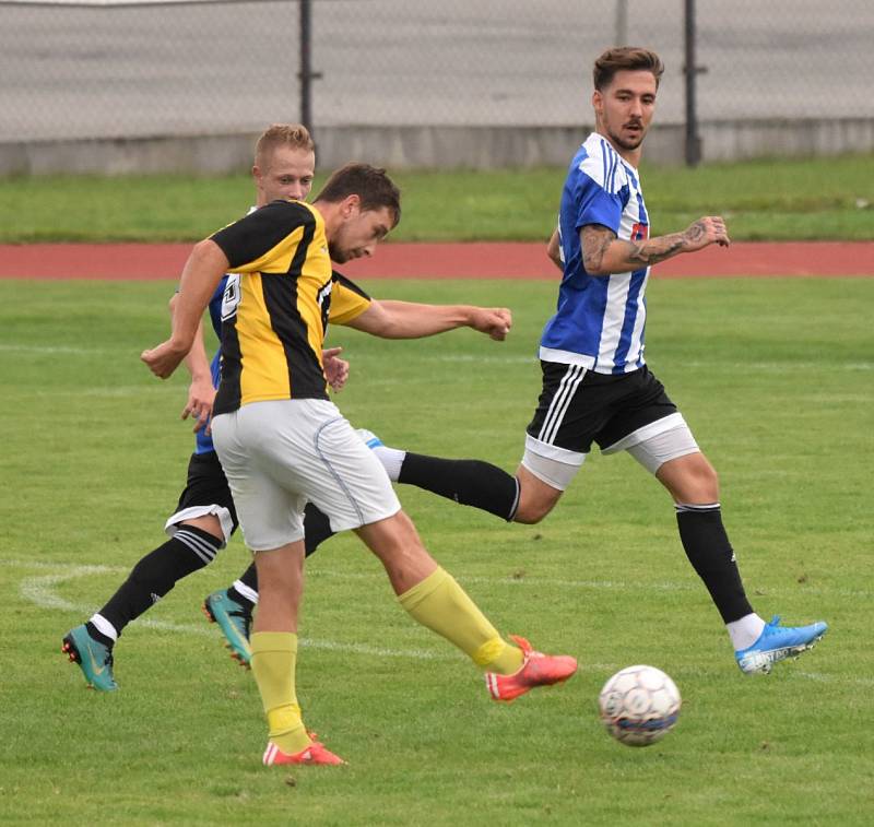 TJ Blatná - FC ZVVZ Milevsko 1:1 (0:0).