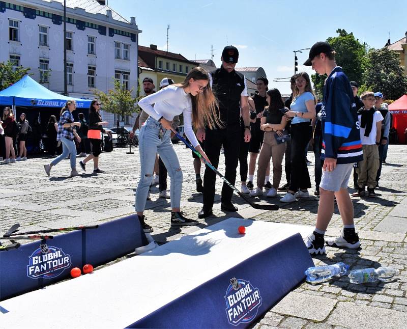 Milevské náměstí zaplnili hokejisté z NHL.