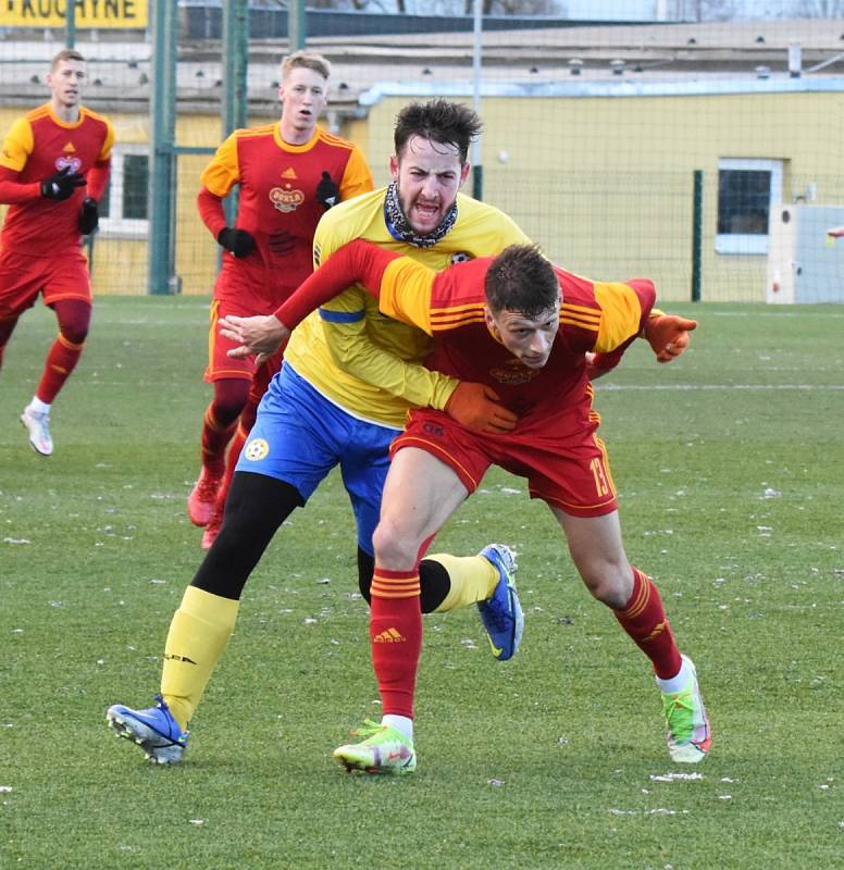 Přípravný fotbal: FC Písek - Dukla Praha 0:4 (0:1).