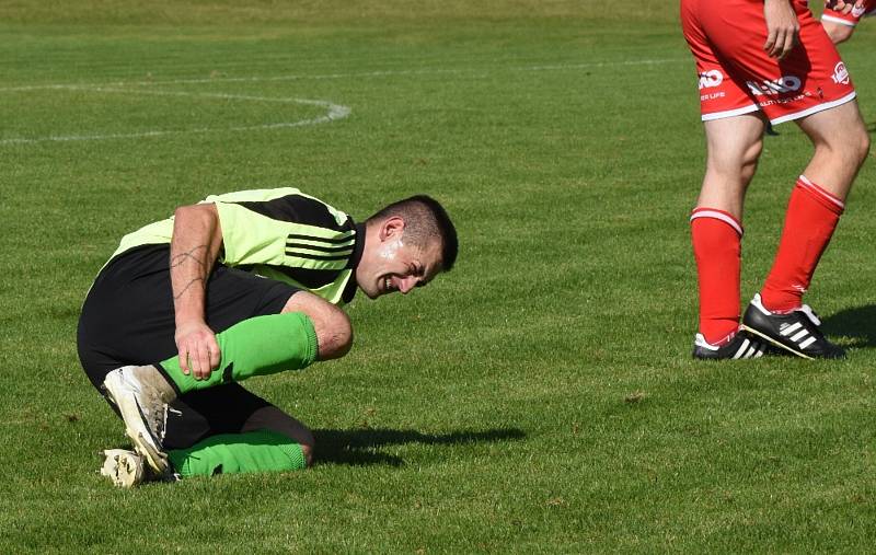 Fotbalová A třída: Semice - Strunkovice 4:0 (3:0).