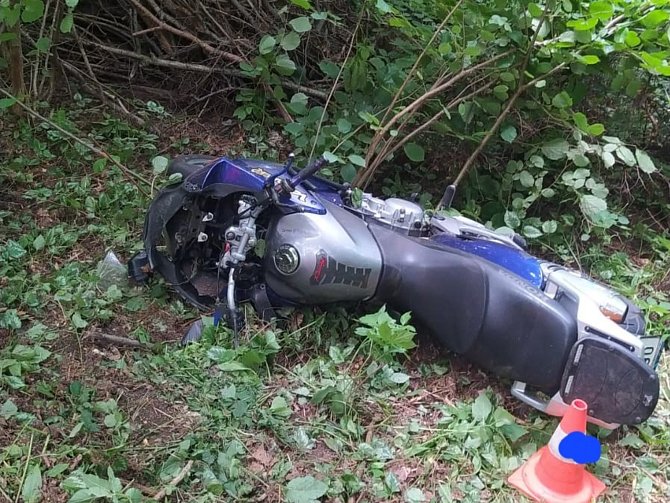 Tragická nehoda motorkáře u Vrcovic na Písecku.