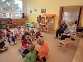 Babičky na návštěvě v Křesťanské mateřské školce.