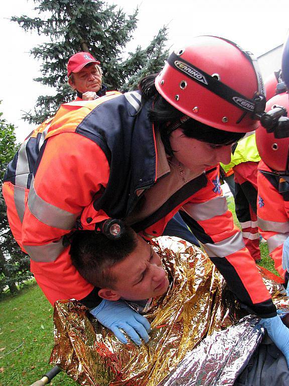 Cvičení záchranářů Rescue patrol 2010 v Záhoří. 