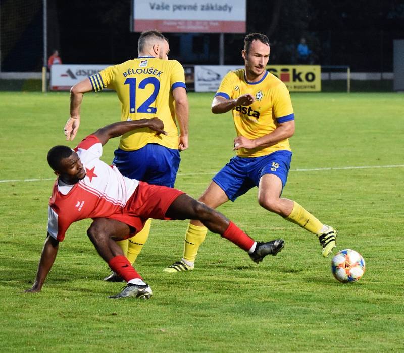 ČFL: FC Písek - Slavia Karlovy Vary 0:5 (0:4).