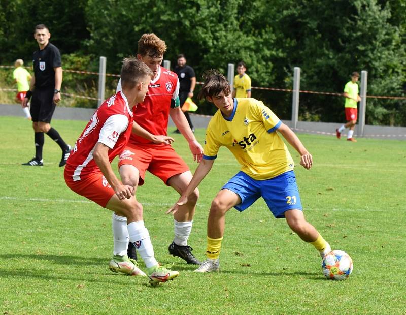 Česká liga dorostu: FC Písek - FK Pardubice B 0:2 (0:1).