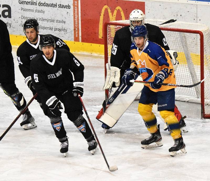 Přípravný hokej: IHC Písek - Steinbach Steel Wings Linz 4:3sn (2:1, 1:1, 0:1). Foto: Jan Škrle