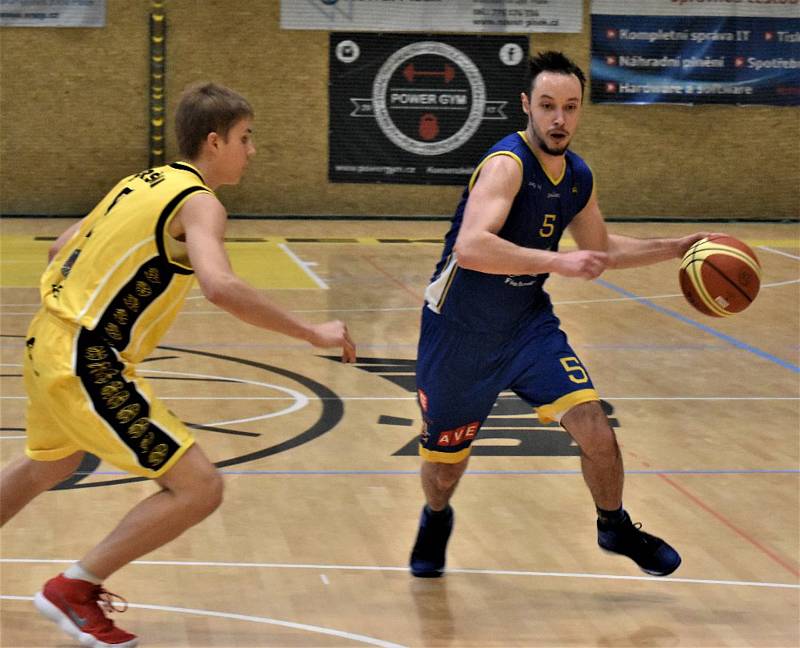 Fio basket Jindřichův Hradec vyhrál nad Pískem i v odvetě a postupuje do baráže o NBL.