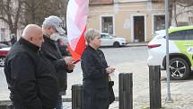 Série demonstrací proti covidovým opatřením a nouzovému stavu pokračovala v sobotu 27. 3. v Písku. Jejím svolavatelem byl Jiří Machač. Účastníků bylo poskrovnu.