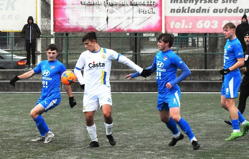 Přípravný fotbal: FC Písek - Baník Ostrava U19 1:2 (0:2).