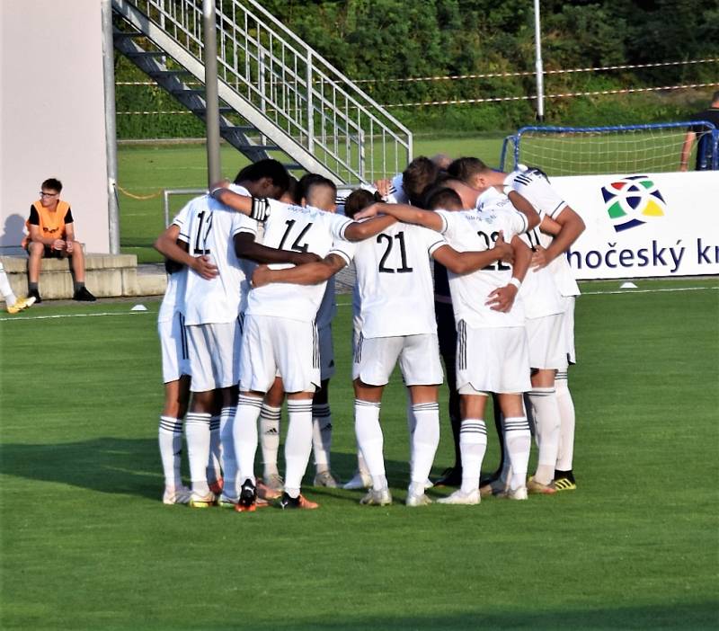 ČFL: FC Písek - FK Zbuzany 2:2 (0:1).