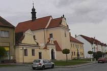 Jedna z dotací EU přispěje k rekonstrukci kaplanky v areálu kostela sv. Alžběty v Protivíně.