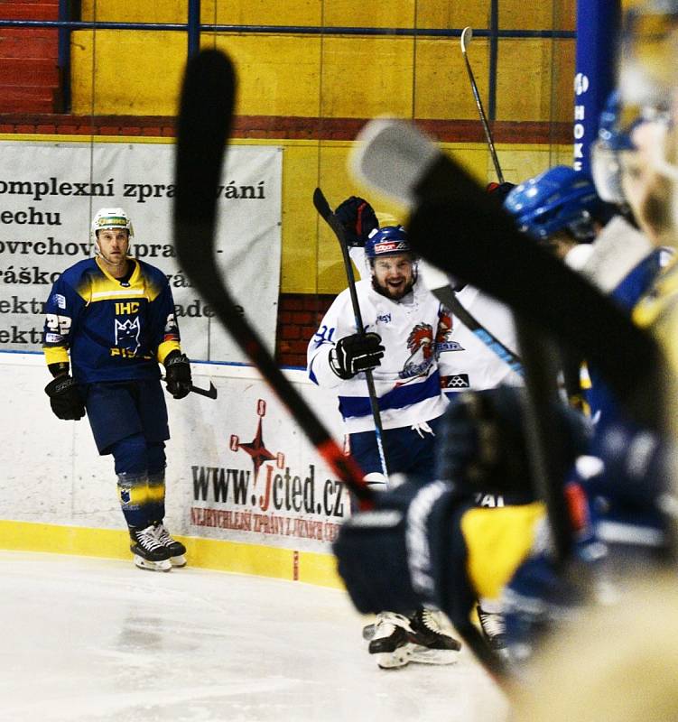 Hokejová II. loga: IHC Králové Písek - HC Tábor 3:7.