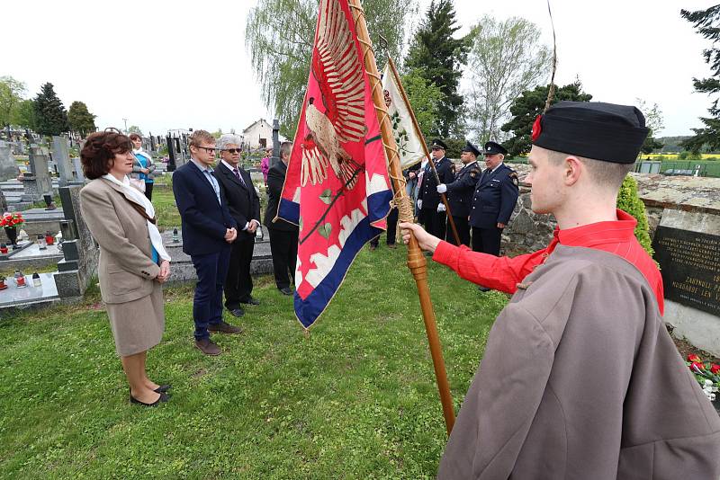 Mirovičtí slavnostně uctili oběti válek.