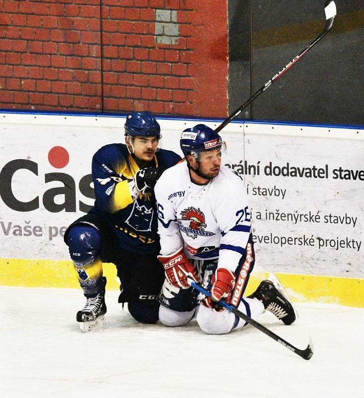 Hokejová II. loga: IHC Králové Písek - HC Tábor 3:7.