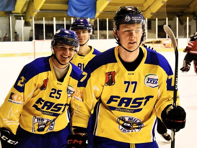 Hokejisté Milevska vlétli do play off krajské ligy jako uragán a v úvodním utkání série deklasovali Radomyšl 11:1.
