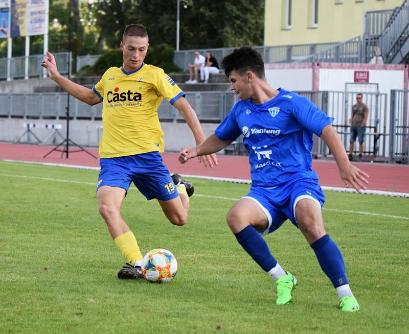 Česká liga dorostu U19: FC Písek - FC Silon Táborsko 2:2 (2:1).