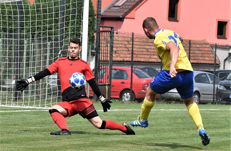 FK Olešník – FC Písek 1:5 (1:3).