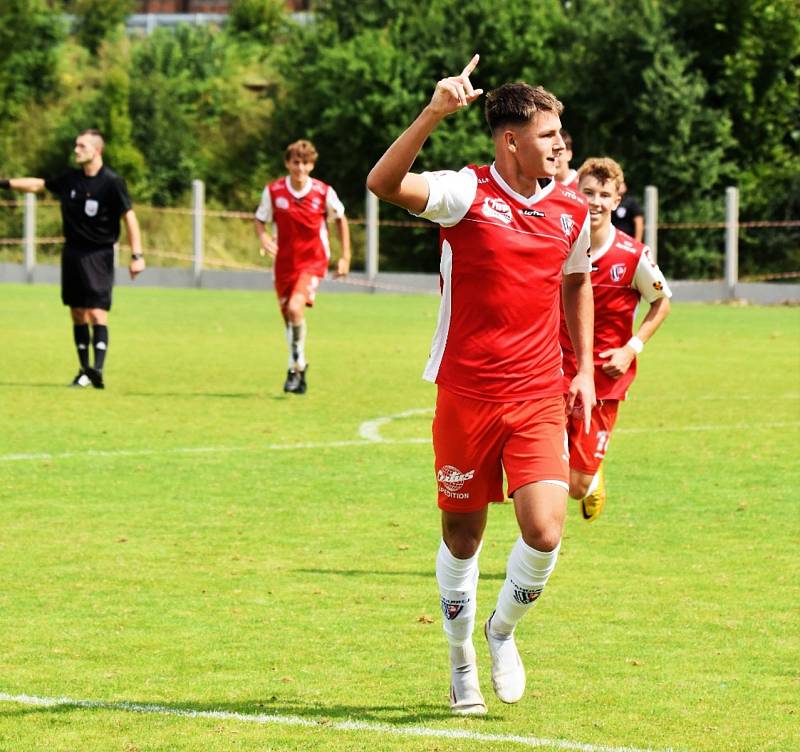 Česká liga dorostu: FC Písek - FK Pardubice B 0:2 (0:1).