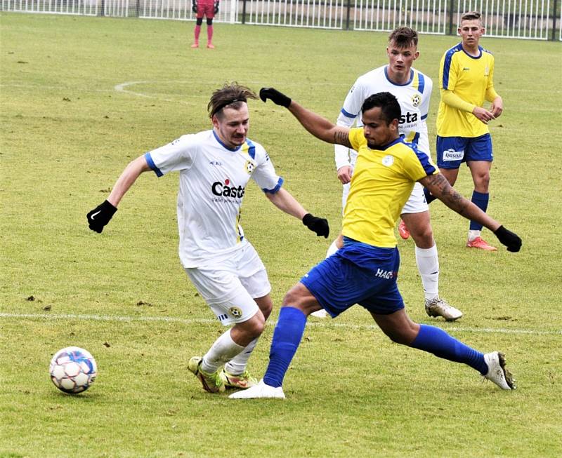 Fortuna ČFL: SK Rakovník - FC Písek 2:2 (2:2).