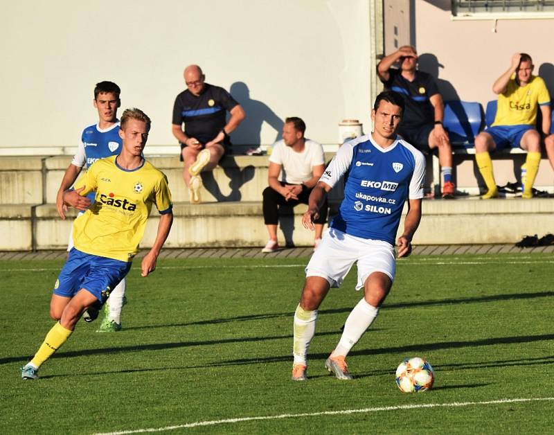 Fotbalová příprava: FC Písek - FC MAS Táborsko 0:3 (0:2).