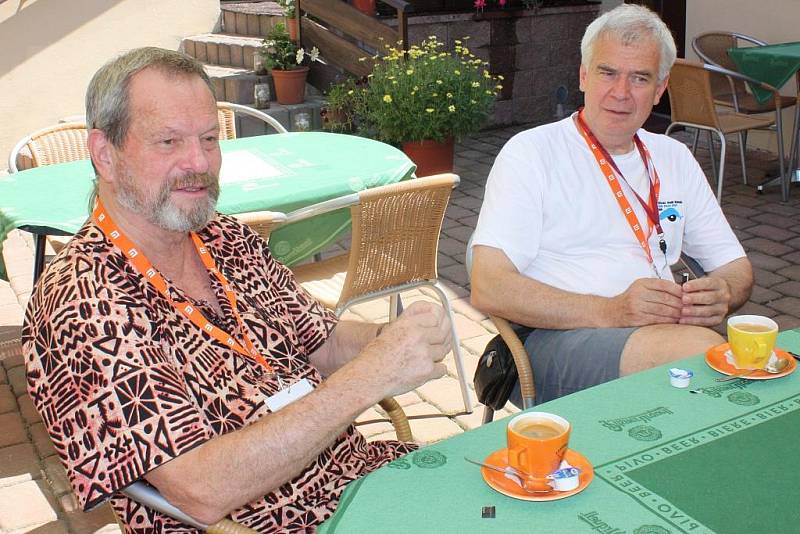 Terry Gilliam a ředitel festivalu Michael Havas
