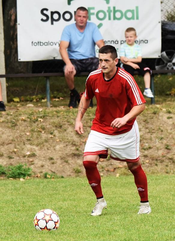 Fotbalová I.A třída: Mirovice - Strunkovice 1:0.