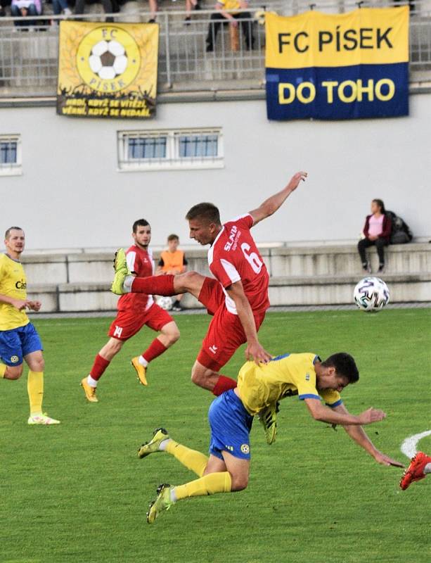 Fortuna ČFL: FC Písek - Slavia Karlovy Vary 1:0 (0:0).