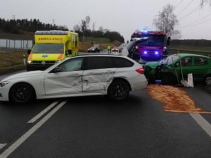 Nehoda dvou aut u Myšence na Protivínsku.
