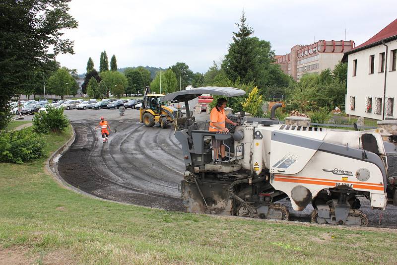 Rekonstrukce Svatotrojické ulice v Písku.