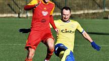 Přípravný fotbal: FC Písek - Dukla Praha 0:4 (0:1).