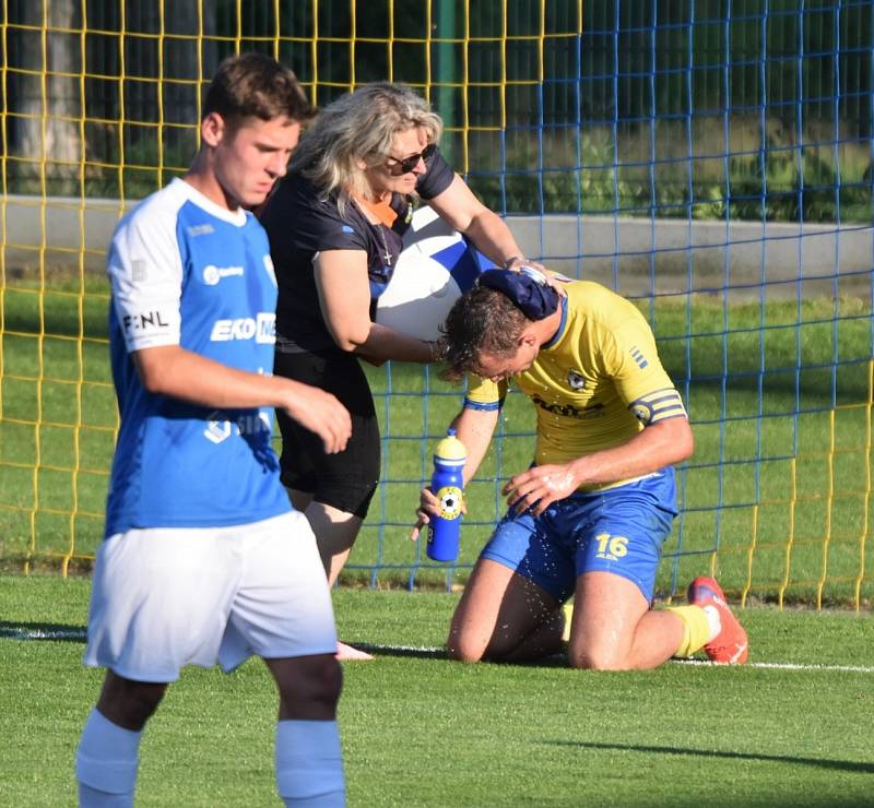 Fotbalová příprava: FC Písek - FC MAS Táborsko 0:3 (0:2).