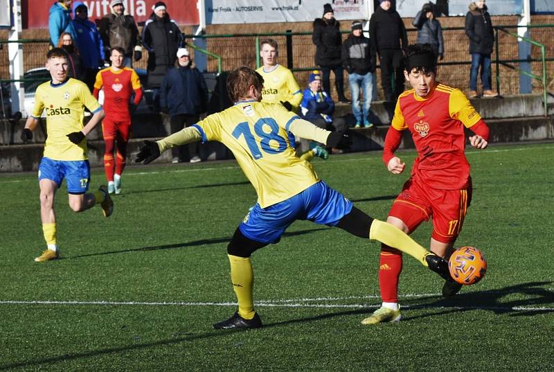 Přípravný fotbal: FC Písek - Dukla Praha 0:4 (0:1).