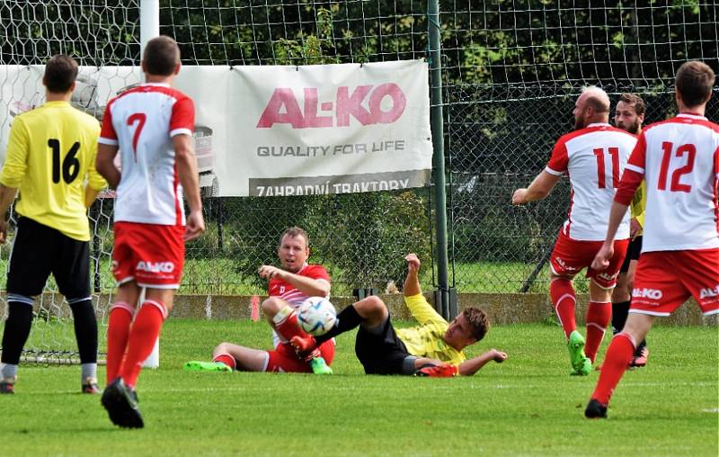 Fotbalový KP: Semice - Prachatice 4:0 (1:0).