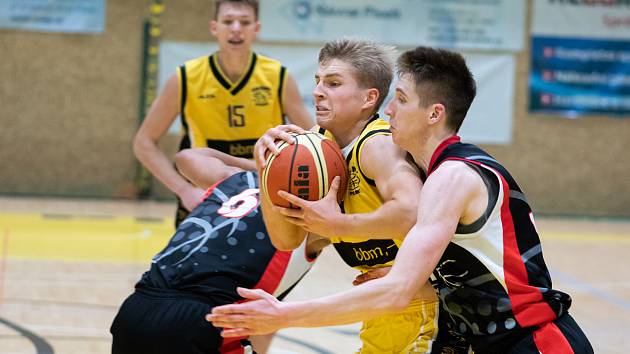 Do Písku a Jindřichova Hradce se sjely basketbalové velkokluby -  Českobudějovický deník